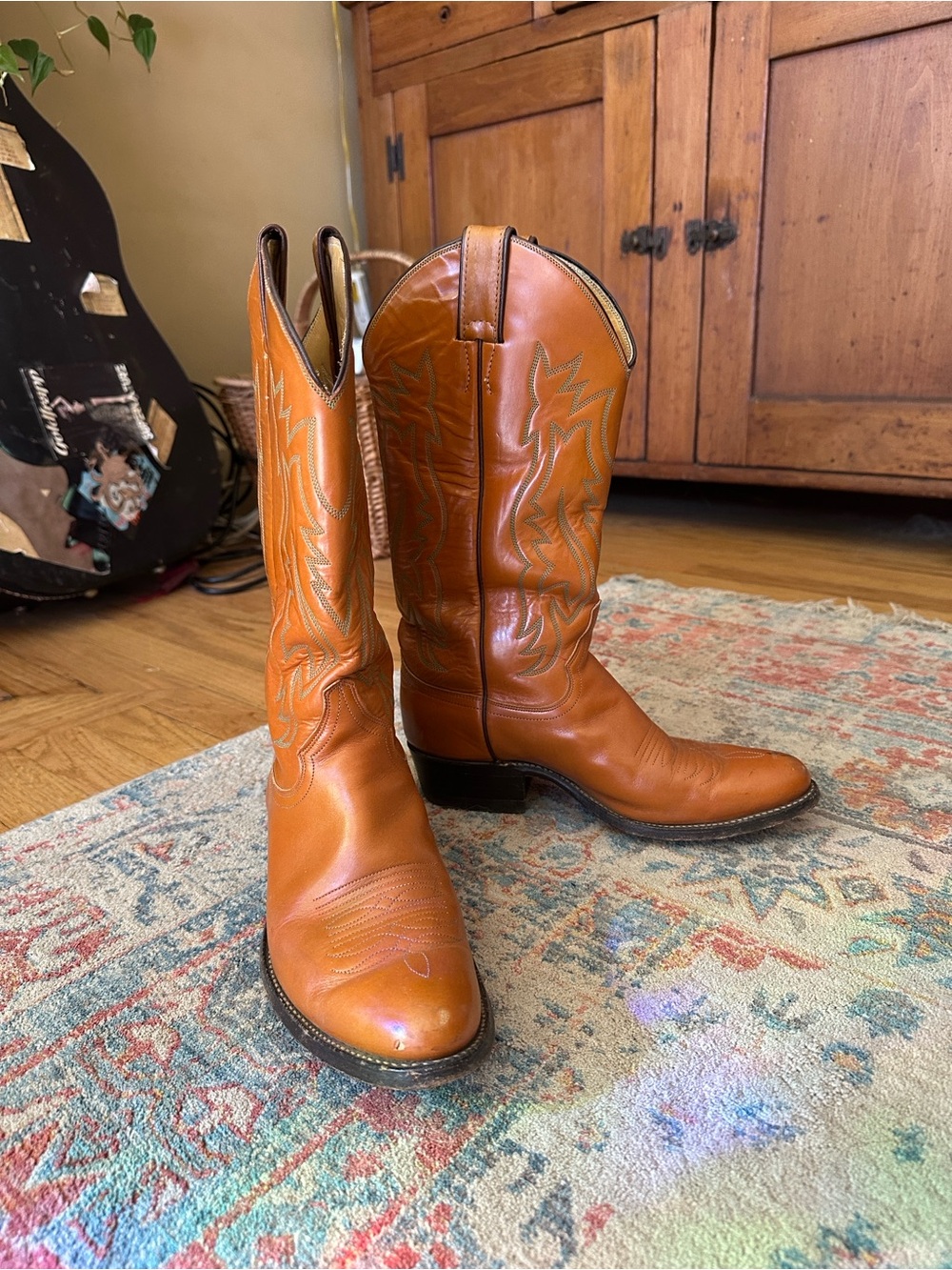 Justin Boots Vintage Saddle Tan Leather Western Boots